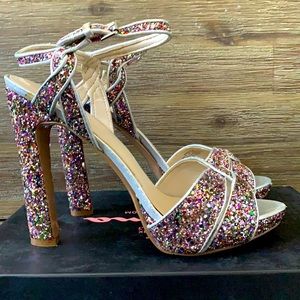 ✨Nine West Pink Sparkle Size 8.5